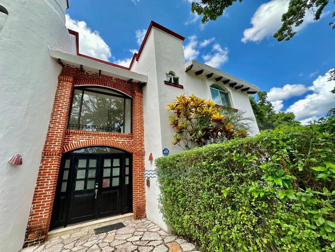 Spacious Villa Playacar image 10 of 43