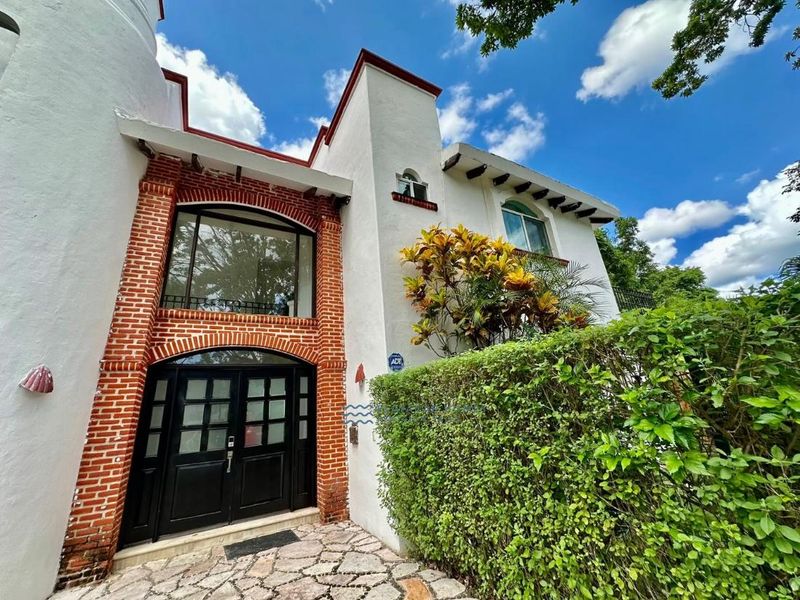 Spacious Villa Playacar image 10 of 43