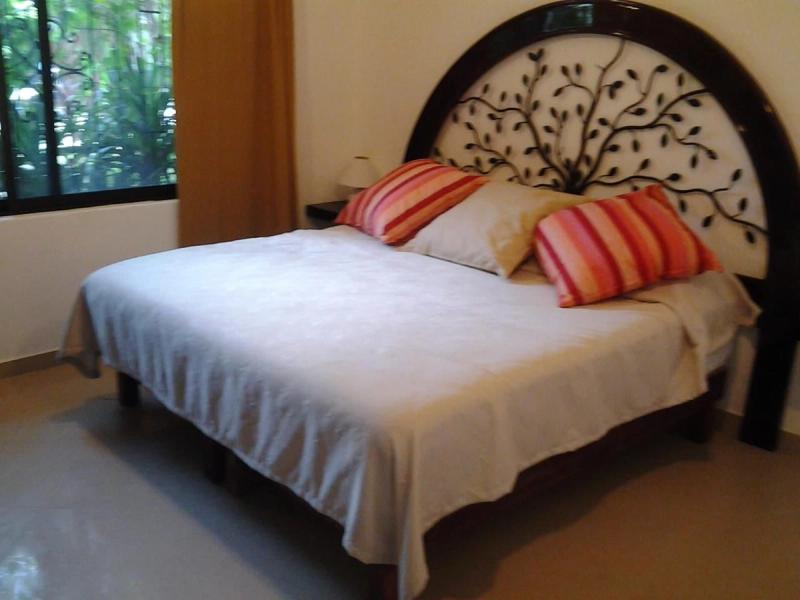 6 Bedroom Villa in Playacar  image 8 of 10