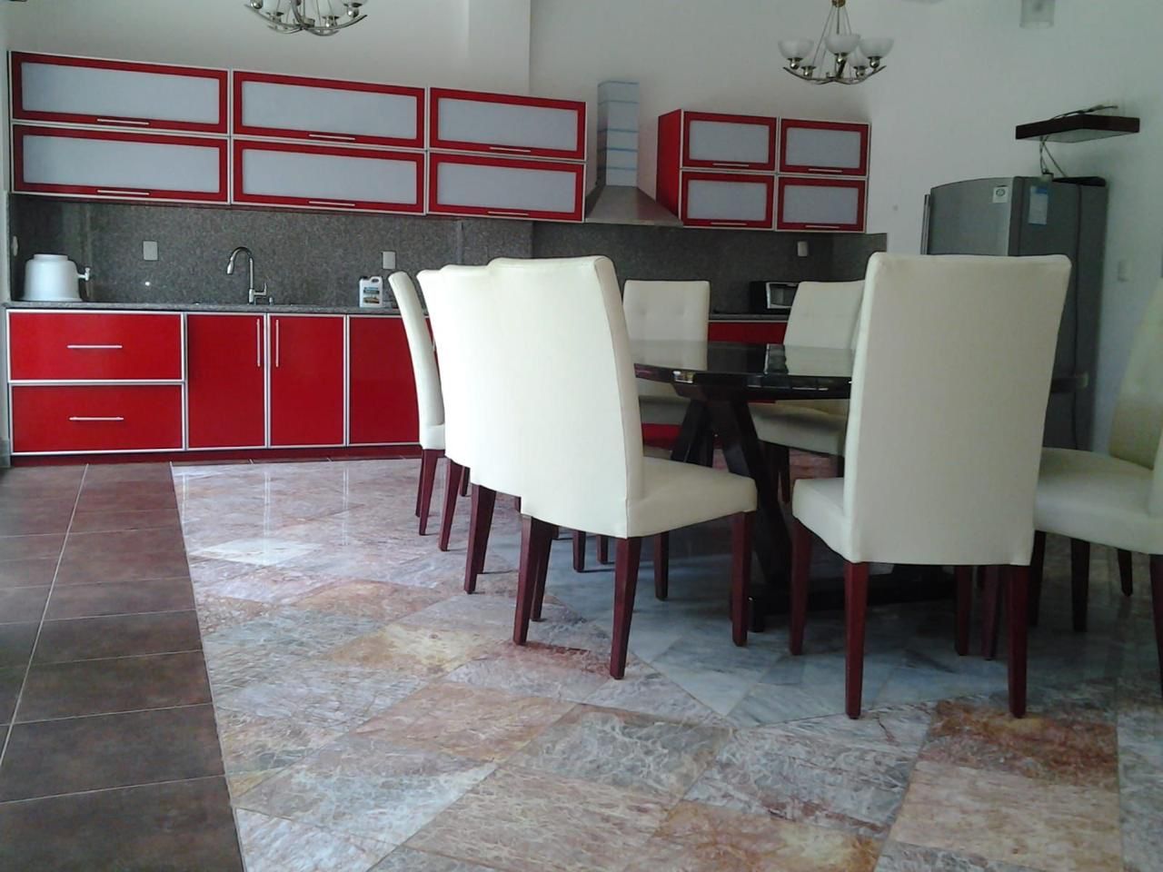 6 Bedroom Villa in Playacar  image 5 of 10