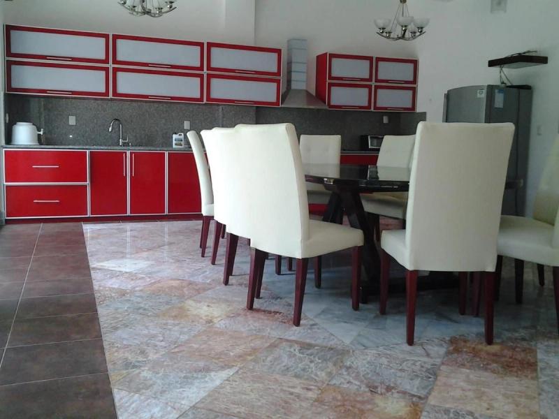 6 Bedroom Villa in Playacar  image 5 of 10