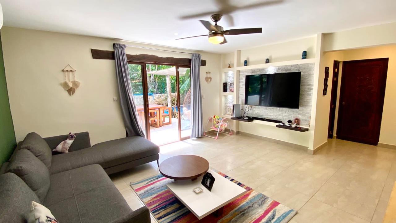 4 Bedroom Villa in Playacar  image 2 of 28