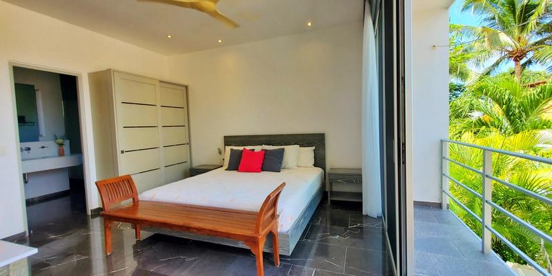 Villa Alma Steps to the Beach image 52 of 78