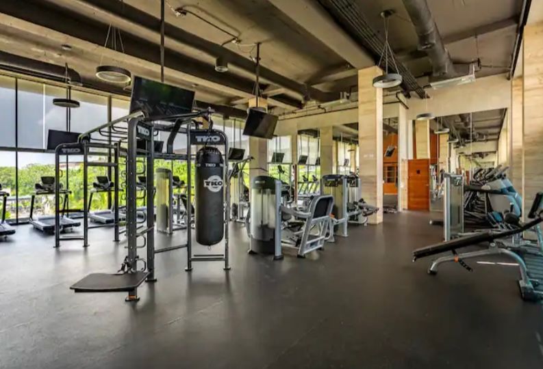 AWA Luxury 3 Beds Apartment image 47 of 51