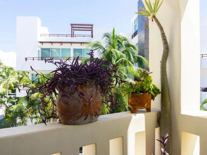 Luna Maya condo For Sale image 5 of 28