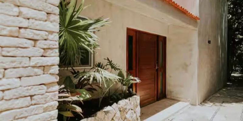 Gorgeous Club Real House  image 42 of 60