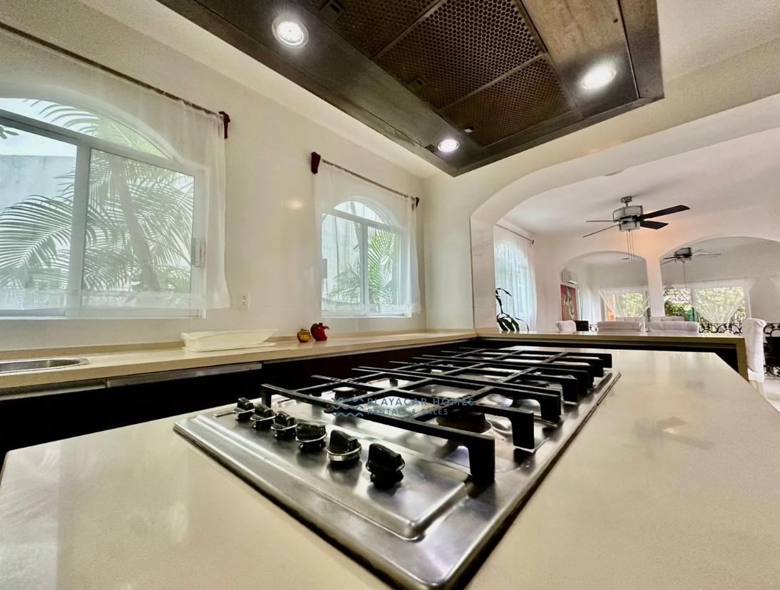 Spacious Villa Playacar image 20 of 43