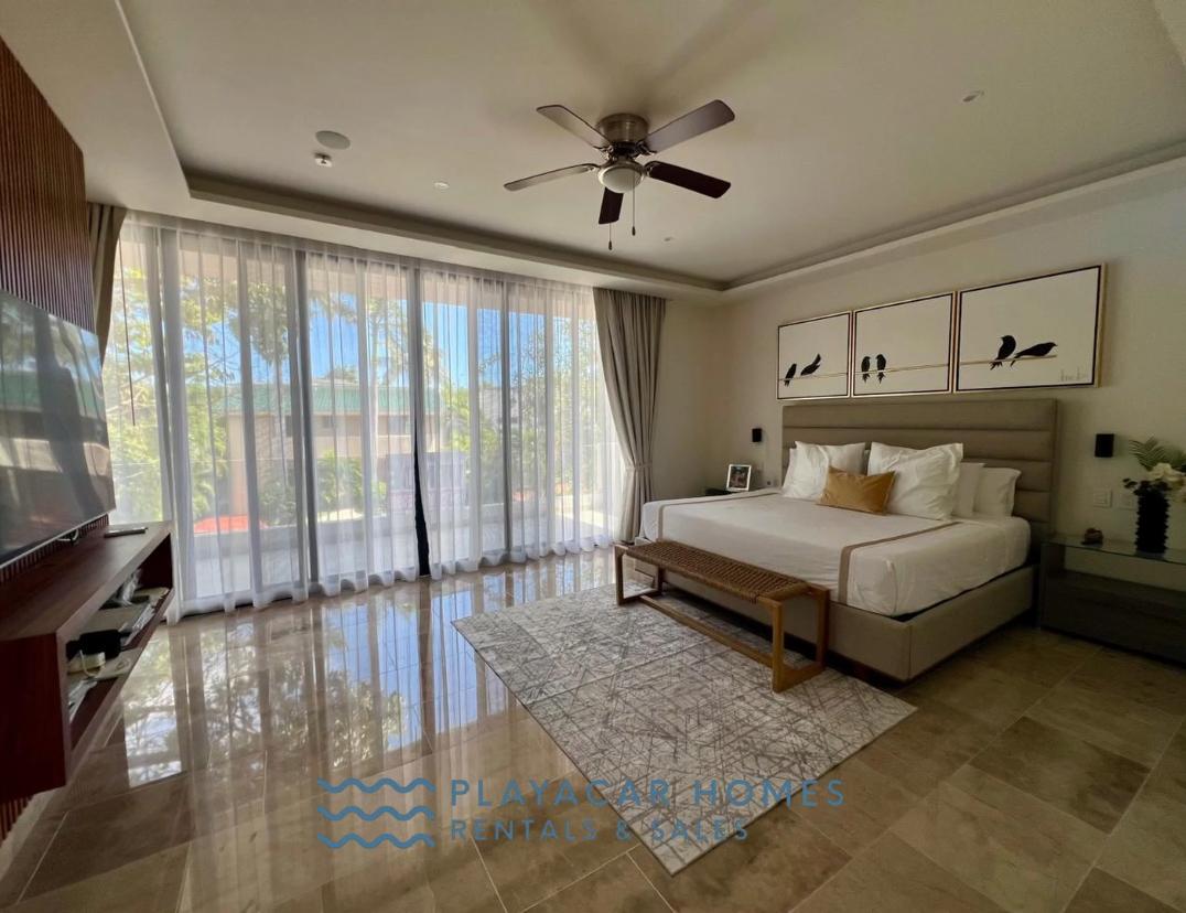 Modern Club Real Jungle Villa image 32 of 87