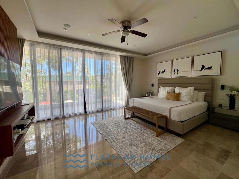 Modern Club Real Jungle Villa image 32 of 87