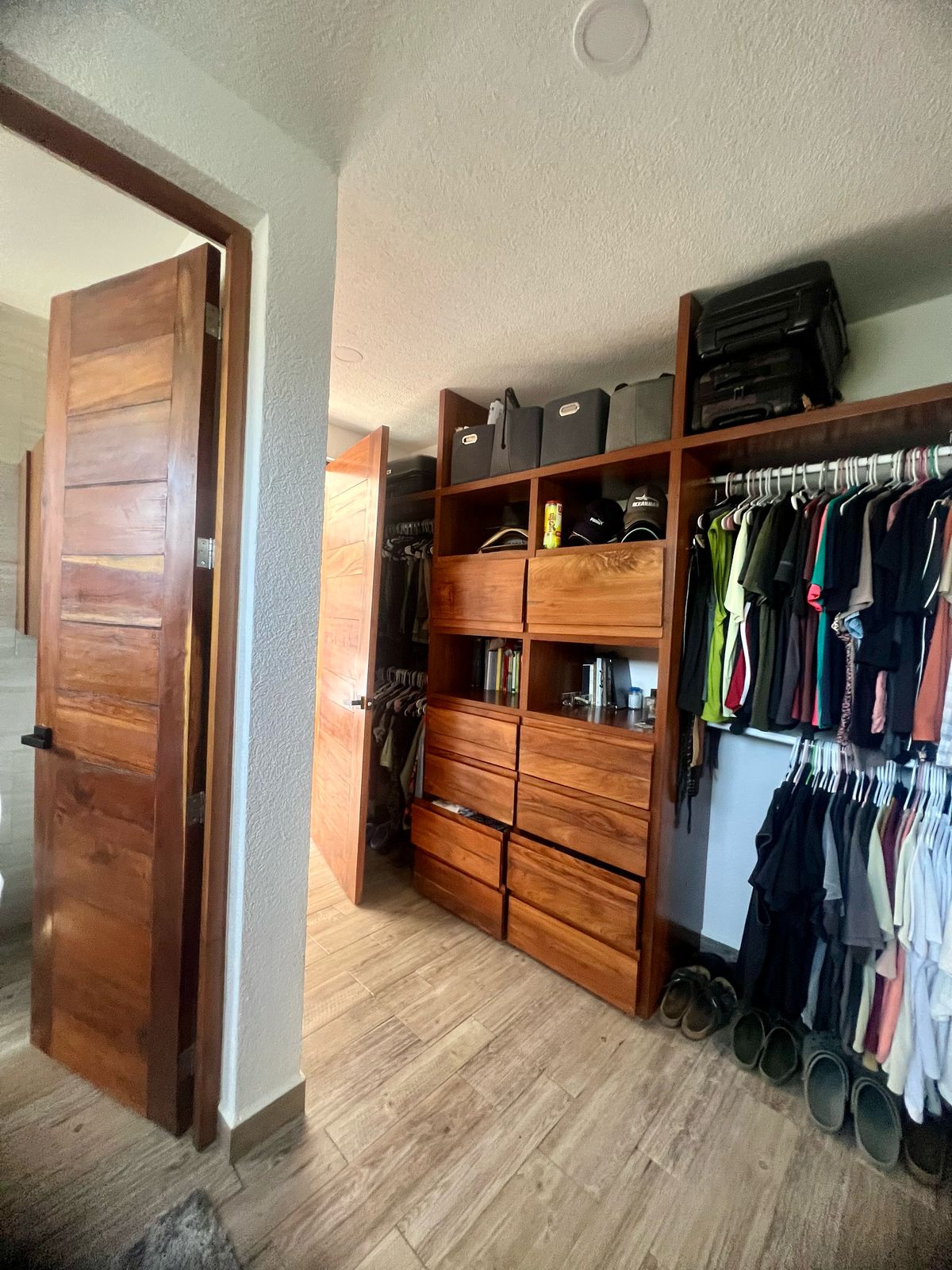 Modern 3 Beds Villa in Bambu image 8 of 29