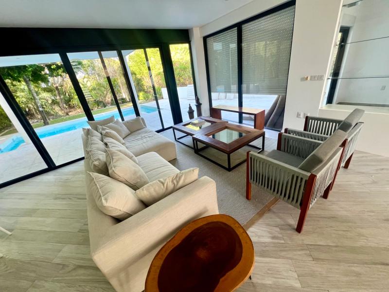 Club Real Modern Villa for rent image 2 of 22