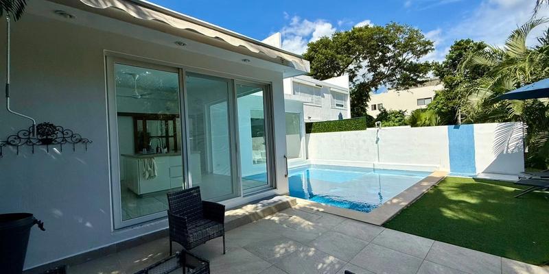 4 Bedroom Villa for Sale image 2 of 24