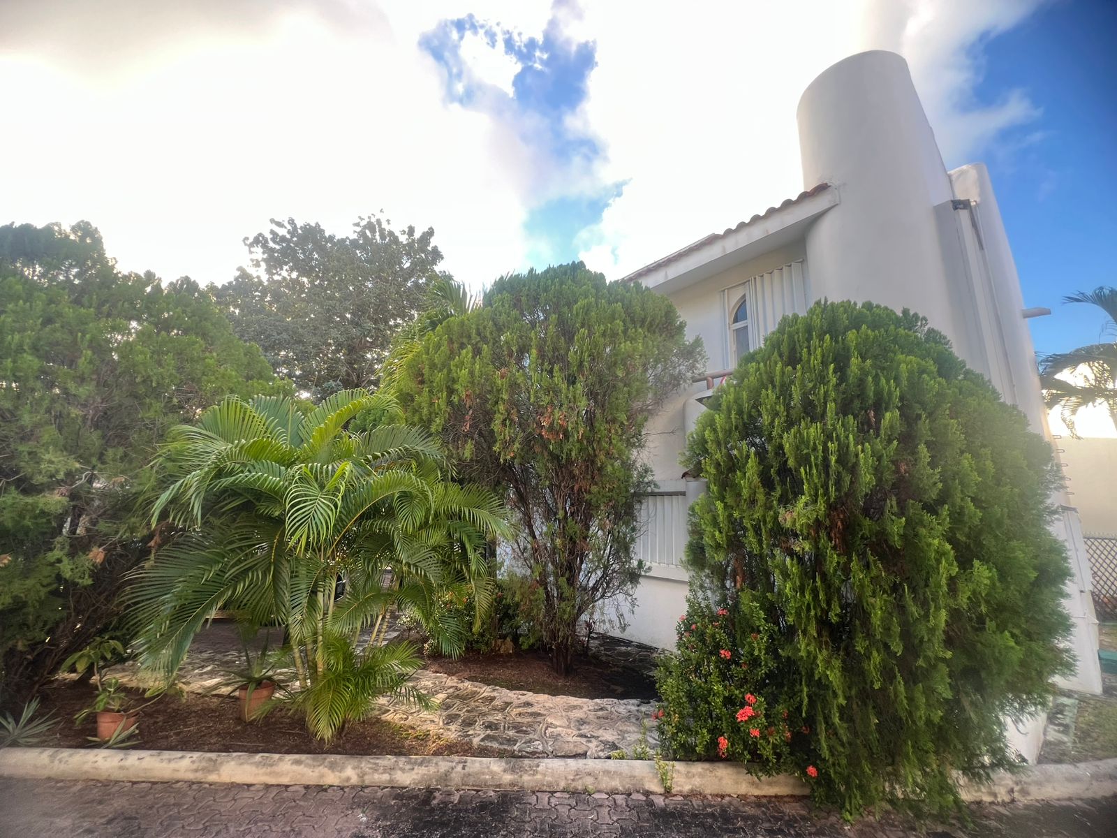 Mayamar Playacar House  image 2 of 20