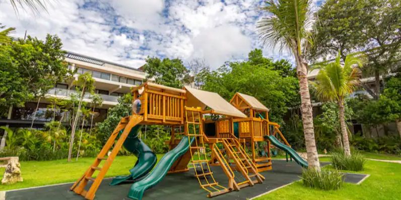 AWA Luxury 3 Beds Apartment image 13 of 51