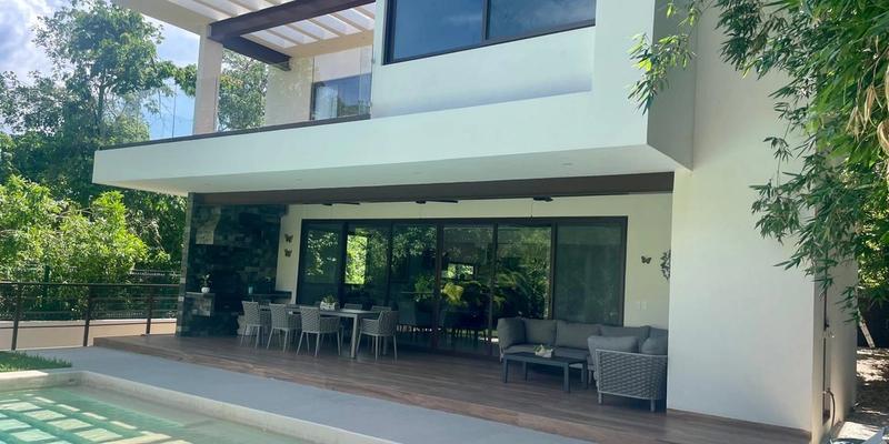 Modern Villa in Club Real image 3 of 20