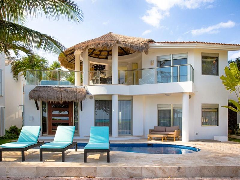 Villa Turquesa Beach Front image 17 of 26