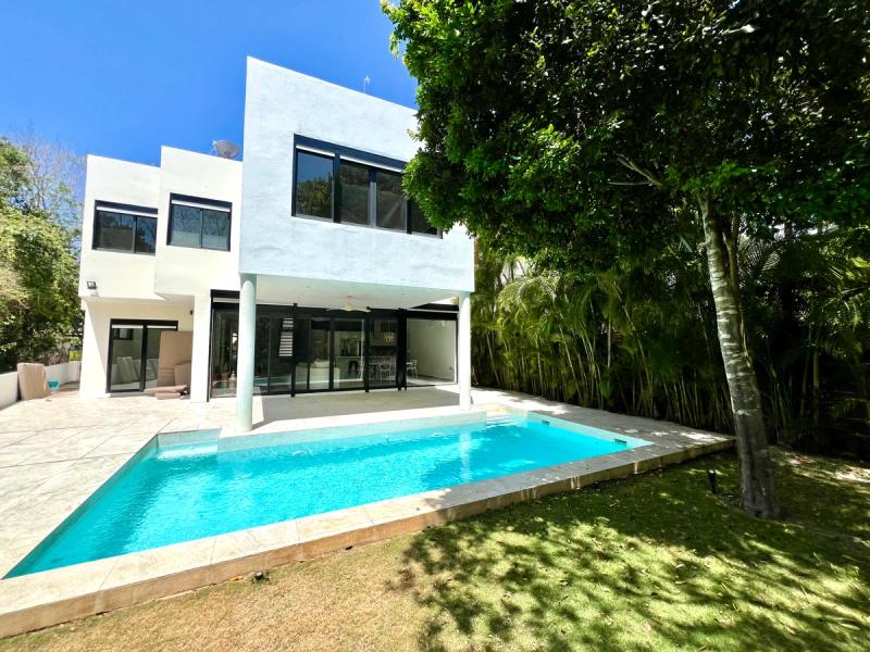 Club Real Modern Villa for rent image 20 of 22