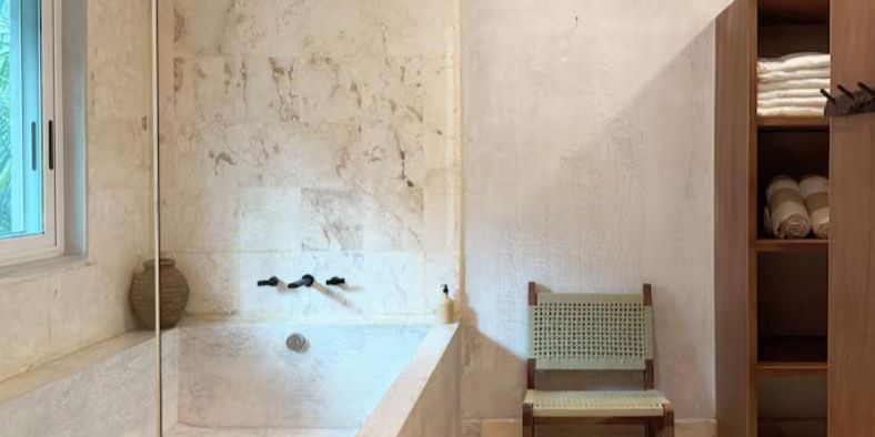 Gorgeous Club Real House  image 34 of 60