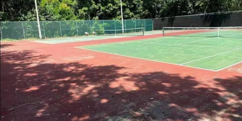 Gorgeous Club Real House  image 47 of 60