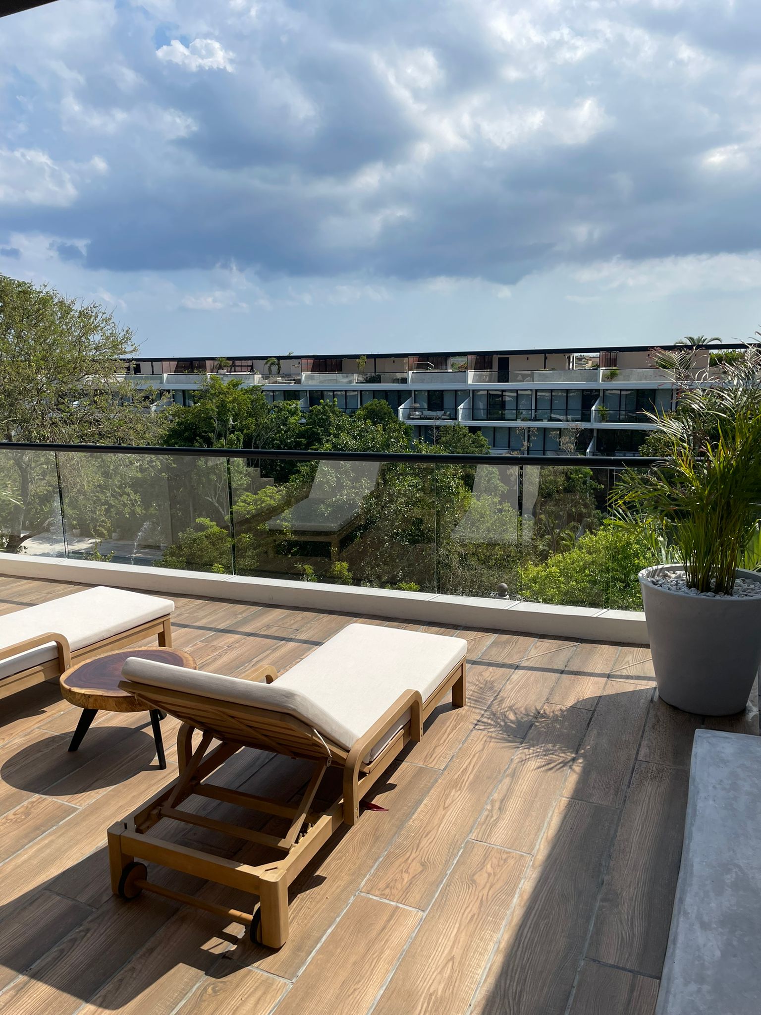 AWA Luxury Penthouse 3 Bdrm image 11 of 19