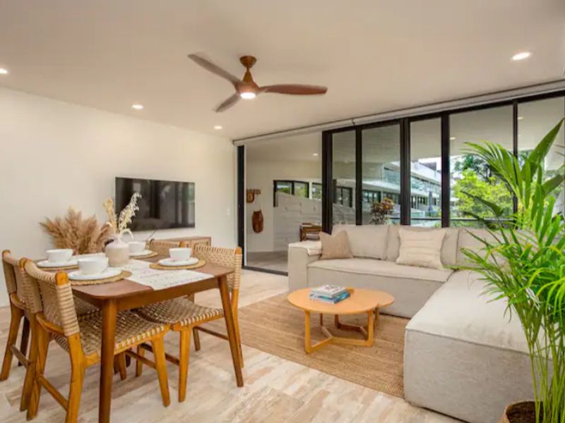 AWA Luxury 3 Beds Apartment image 25 of 51