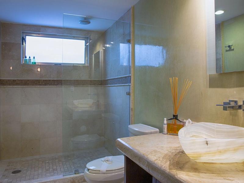 Villa Turquesa Beach Front image 9 of 26