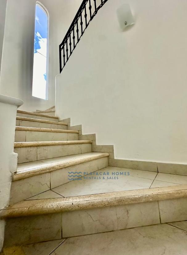 Spacious Villa Playacar image 23 of 43