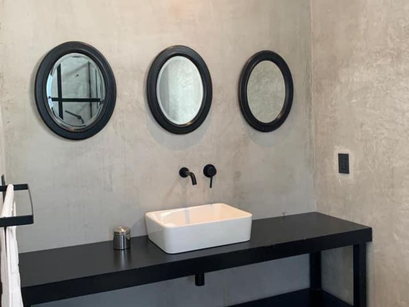 Uxmal NYC Style Loft image 5 of 16