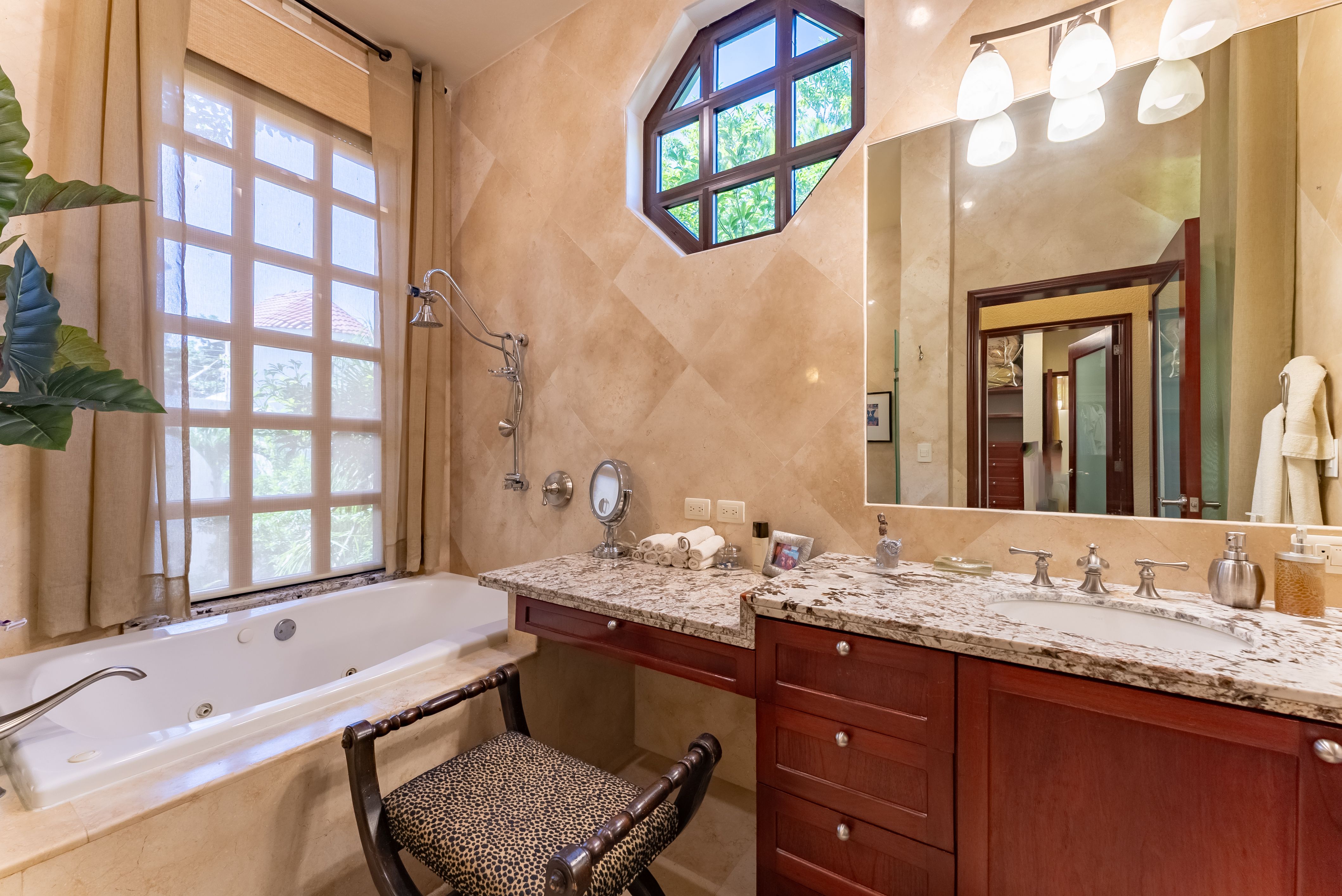 Playacar Villa Close to Beach image 13 of 50