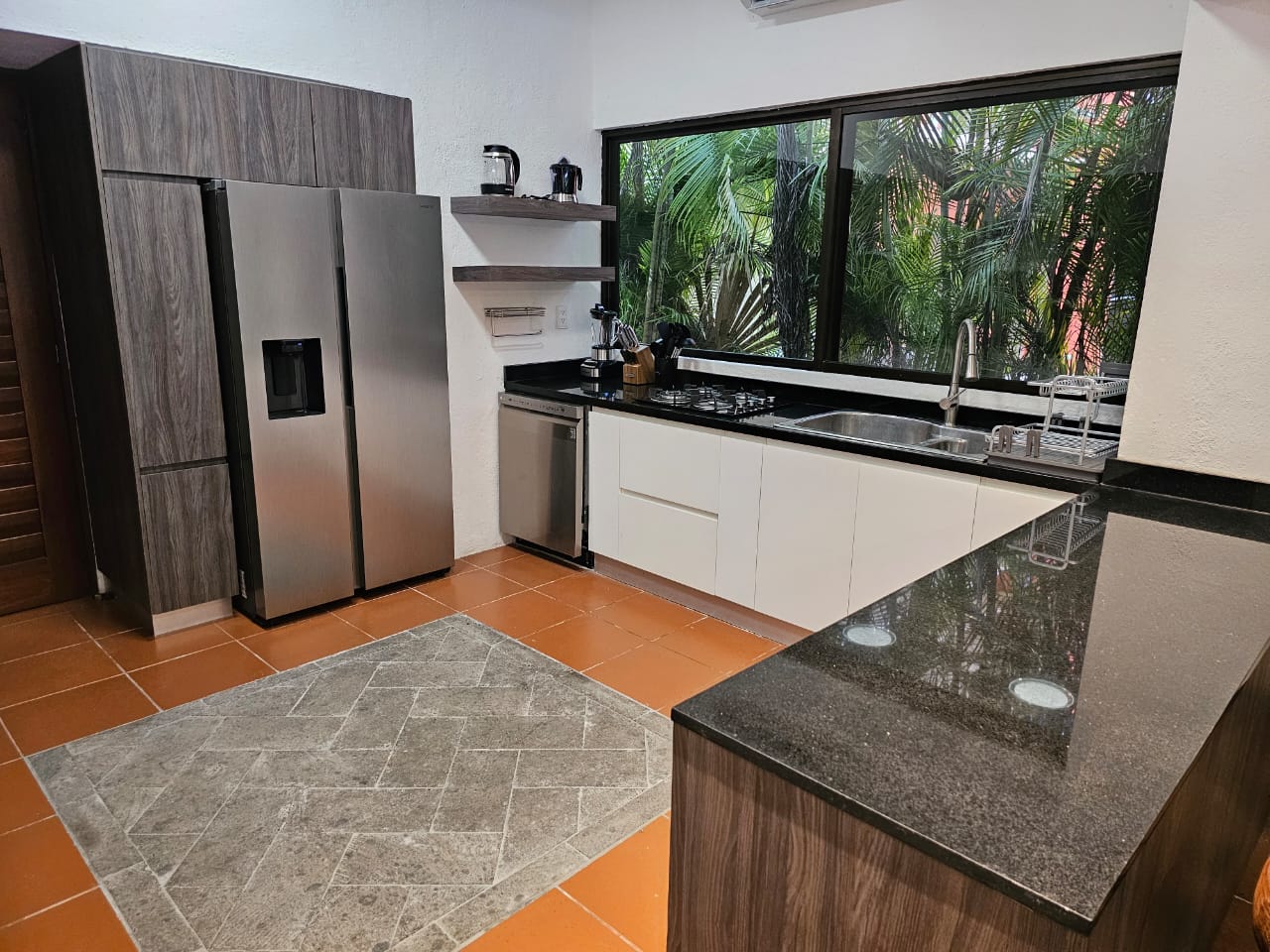 Charming Villa Rental Golf Course image 10 of 38