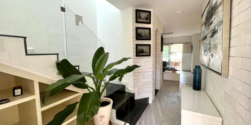 Real Del Carmen House image 1 of 20