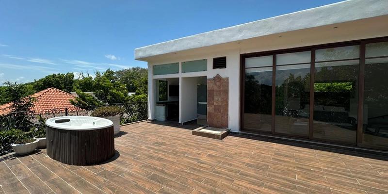 Playacar Phase 1 Villa image 13 of 21