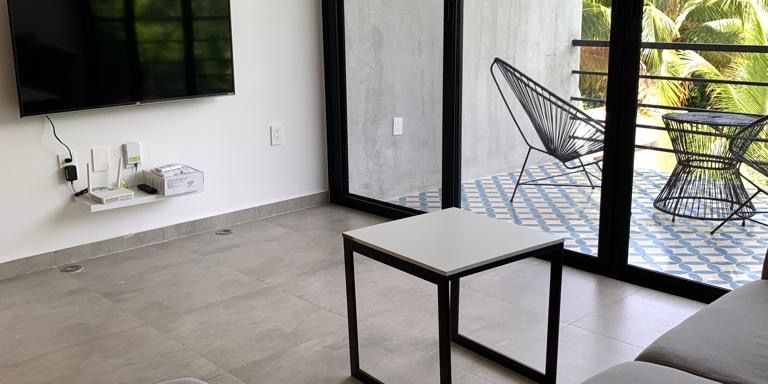 Uxmal Modern Condo  image 4 of 13