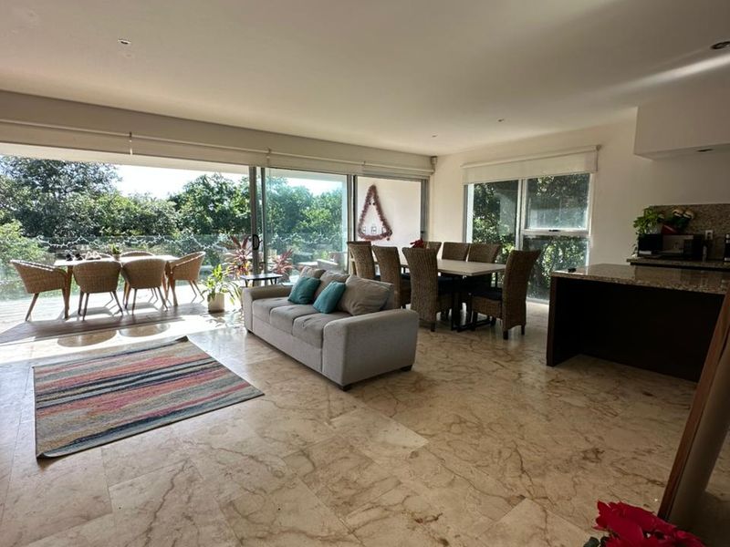 Penthouse de lujo image 7 of 13