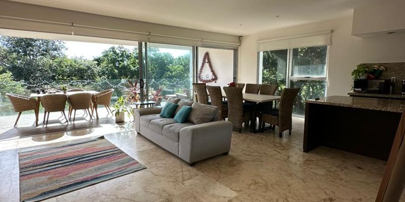 Penthouse de lujo image 7 of 13