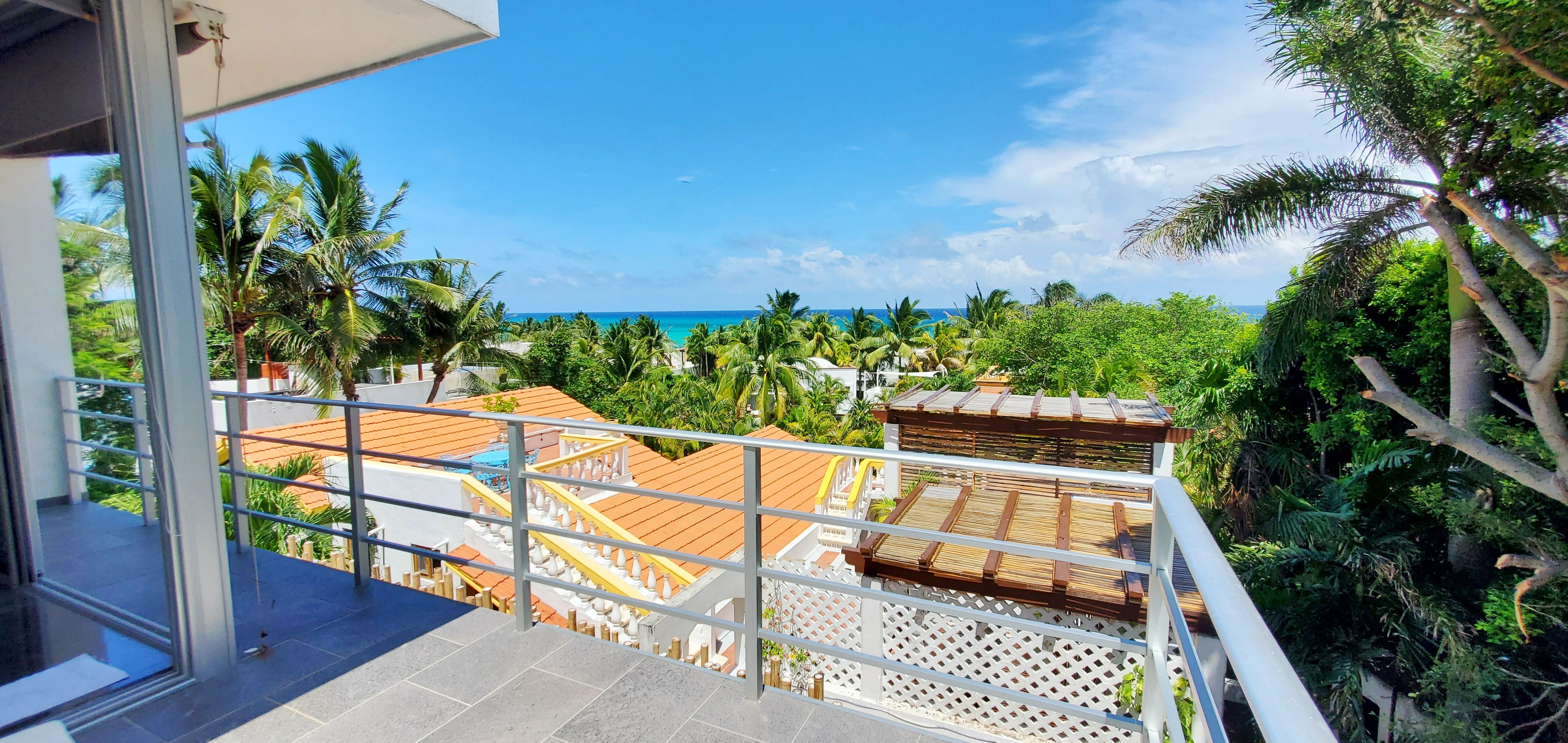 Villa Alma Steps to the Beach image 2 of 78