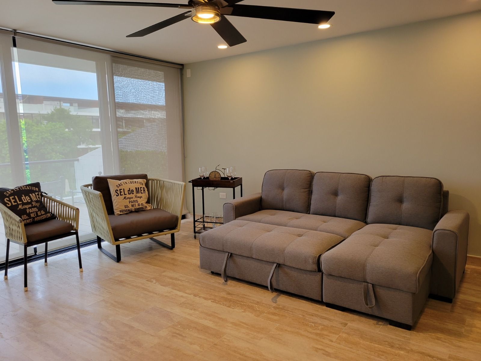 AWA Luxury 2 Bedroom  image 17 of 19