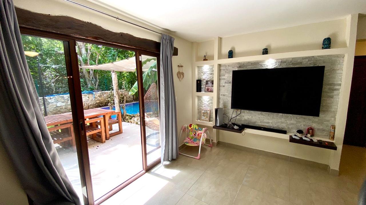 4 Bedroom Villa in Playacar  image 5 of 28