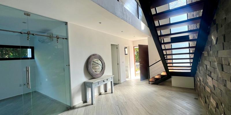 Club Real Modern Villa for rent image 5 of 22