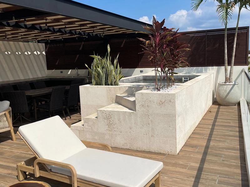 AWA Luxury Penthouse 3 Bdrm image 16 of 19