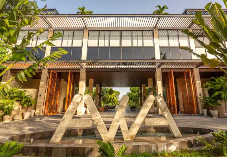 AWA Luxury 3 Beds Apartment image 16 of 51