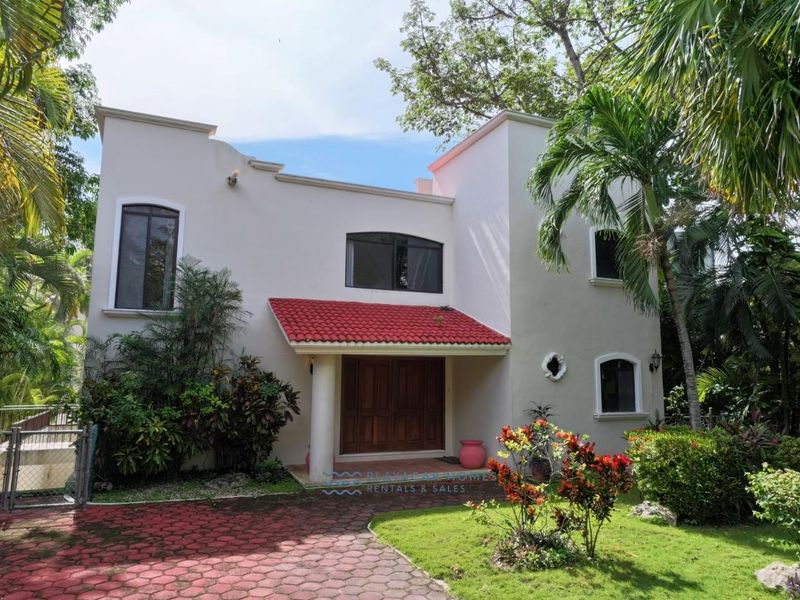 Playacar Twin house for sale image 2 of 21