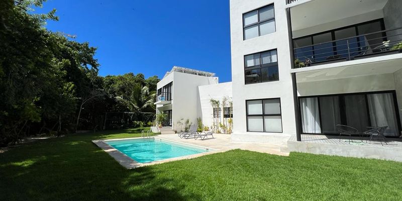 Uxmal Modern Condo  image 13 of 13