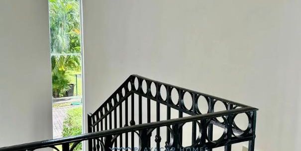 Spacious Villa Playacar image 33 of 43