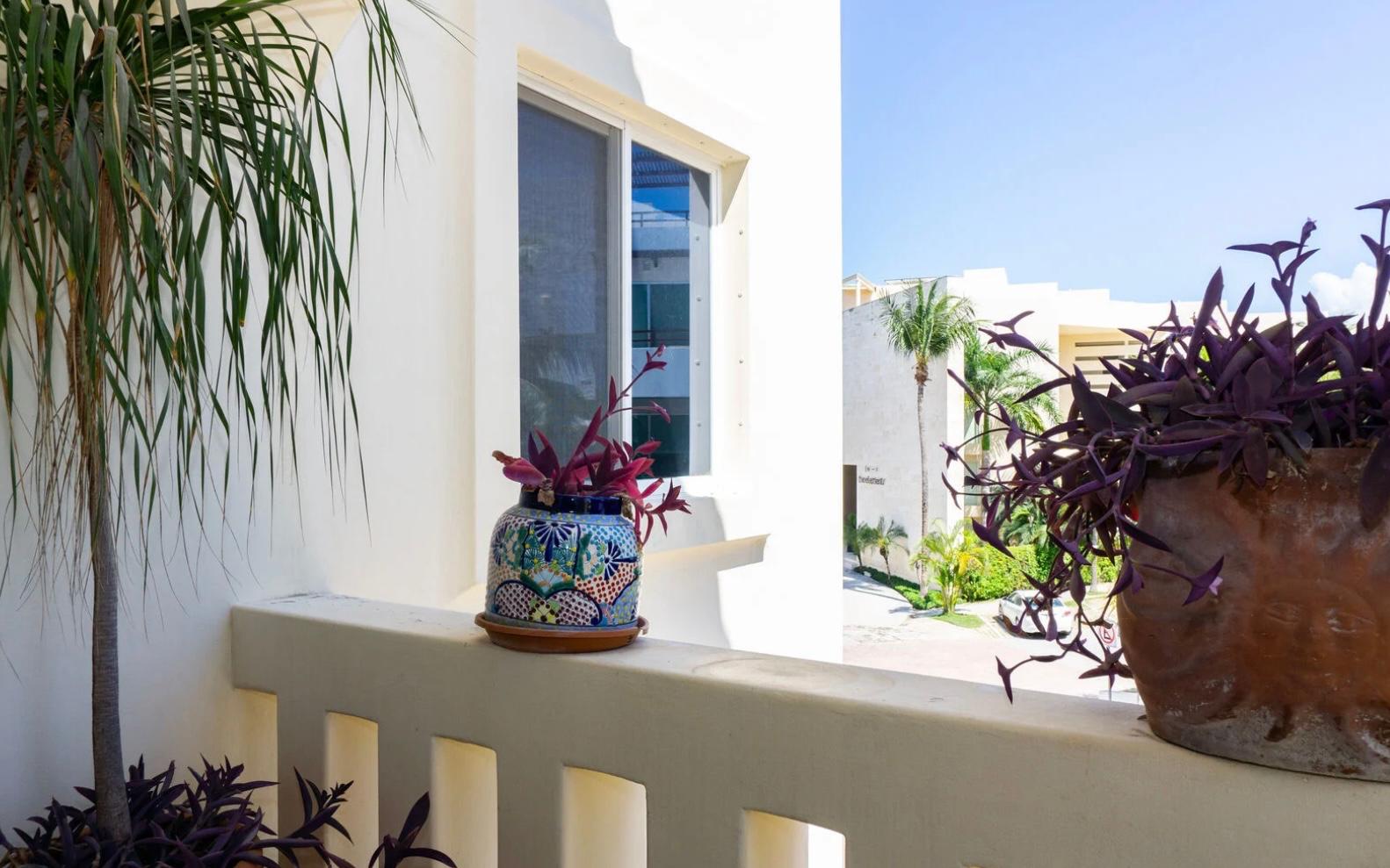 Luna Maya condo near Beach  image 6 of 28