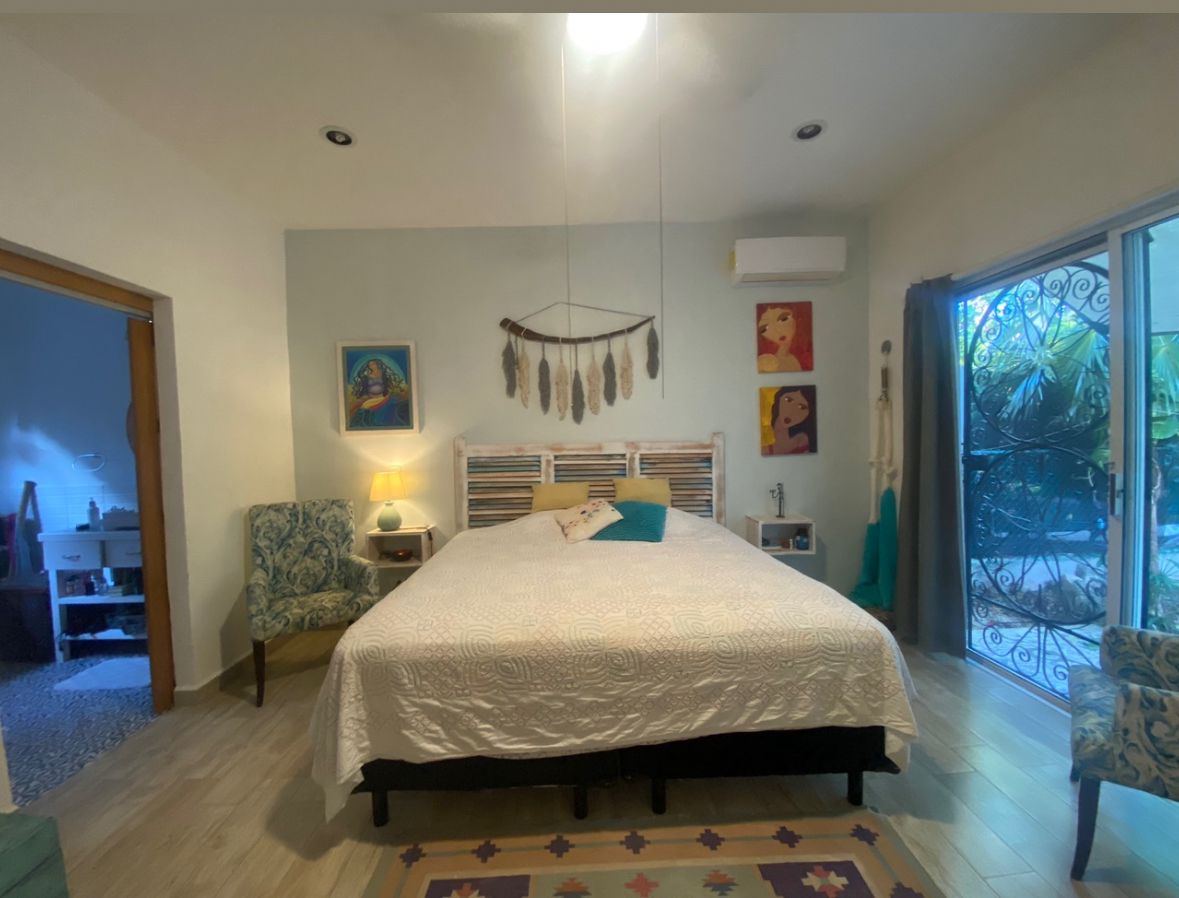 Club Real House  image 2 of 8