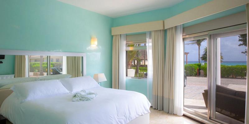 Villa Turquesa Beach Front  image 6 of 26