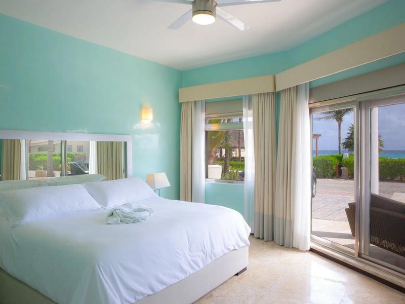 Villa Turquesa Beach Front image 6 of 26