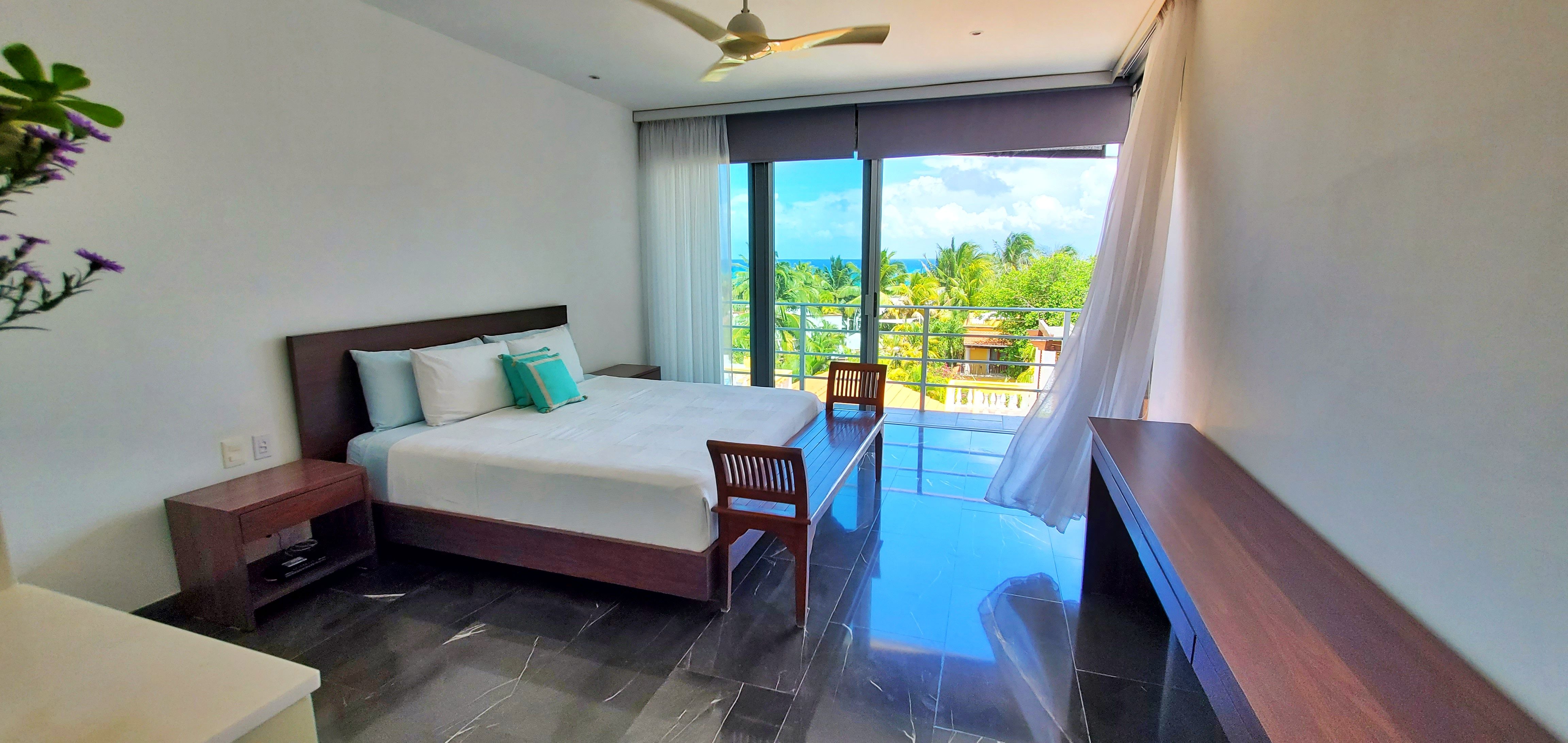 Villa Alma Steps to the Beach image 4 of 78