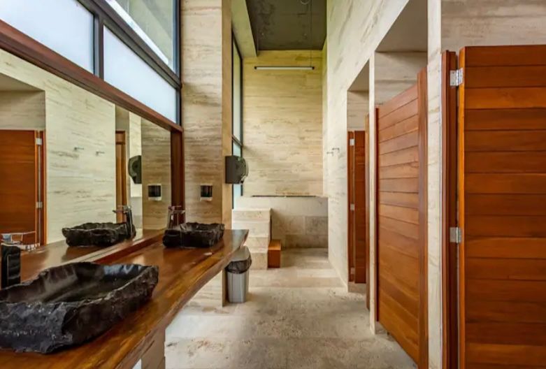 AWA Luxury 3 Beds Apartment image 9 of 51